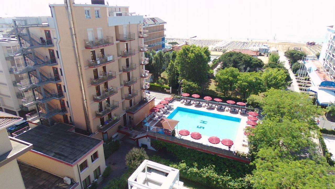 Hotel Sofia Лидо-ди-Езоло Экстерьер фото